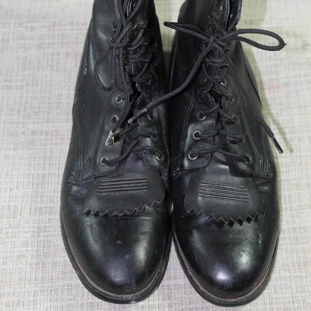 Ariat Black Lacer Kiltie Boots Style 32501 Size: 10.5D
